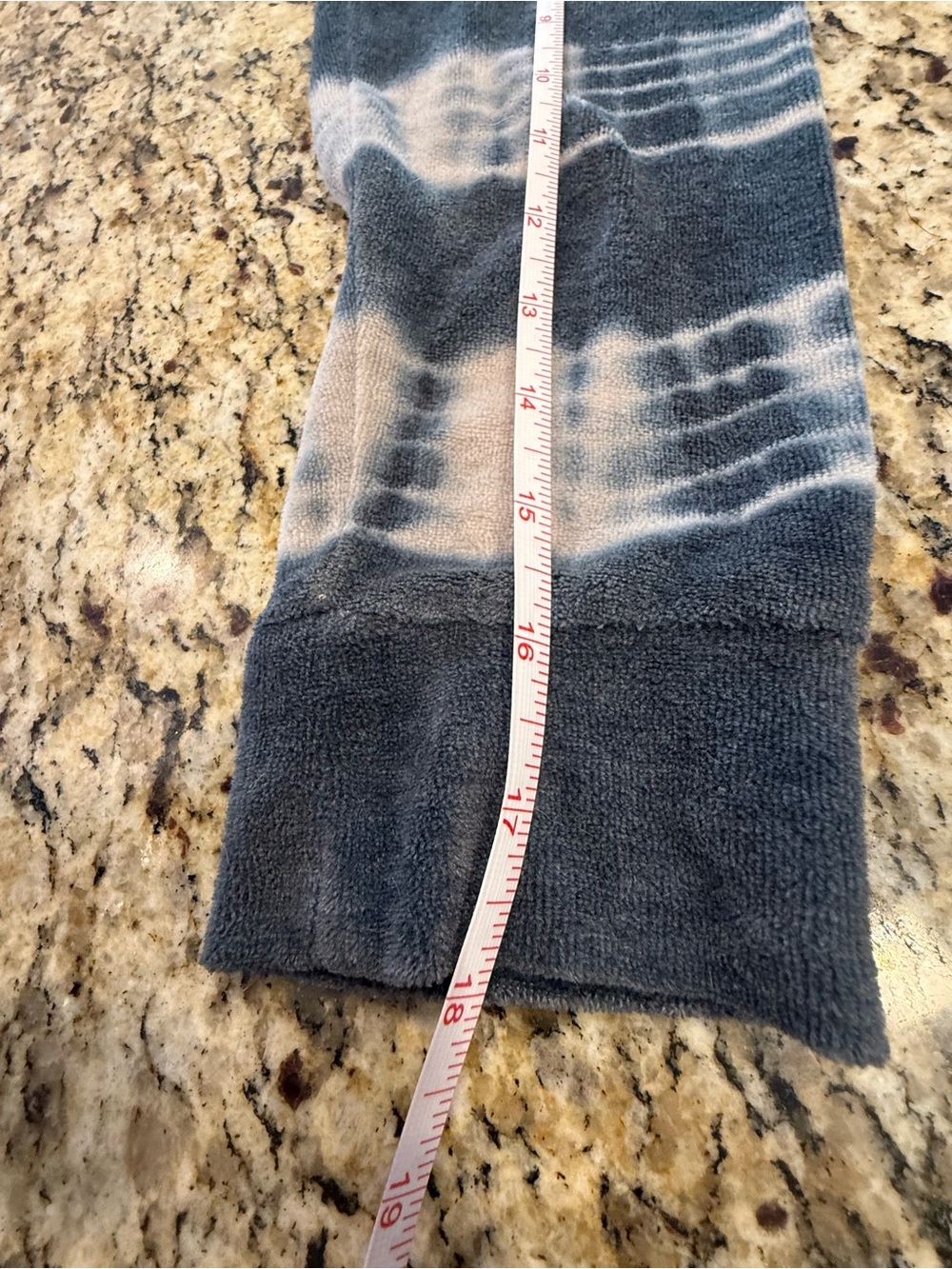American Eagle Outfitters velour tie dye hoodie sweatshirt LG - Picture 10 of 14